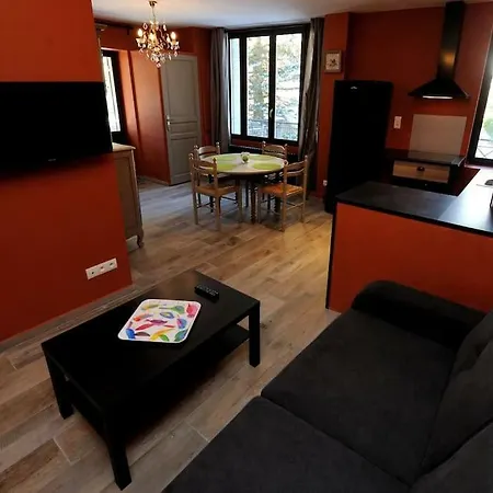 아파트 Charlannes 라루브불